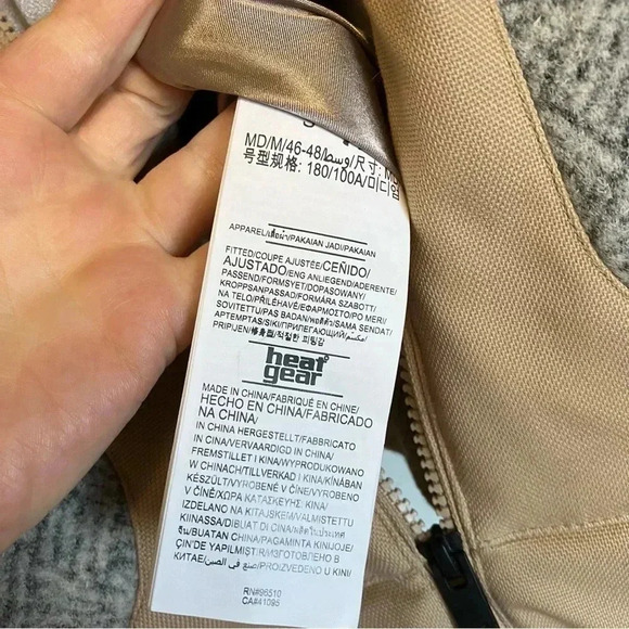 Under Armour Sportswear wool quilted jacket - Picture 8 of 9